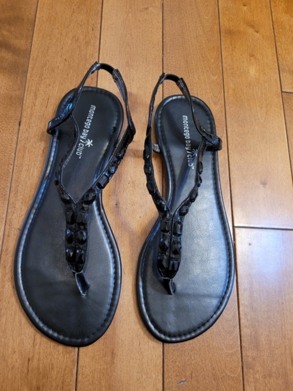 Brand New Vintage Montego Bay Club Black Jeweled T-Strap Women's US 11 Sandals